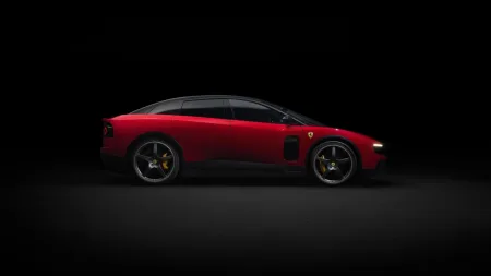 2026-ferrari-luce-elektromobil-10