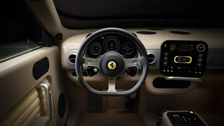 2026-ferrari-luce-elektromobil-15
