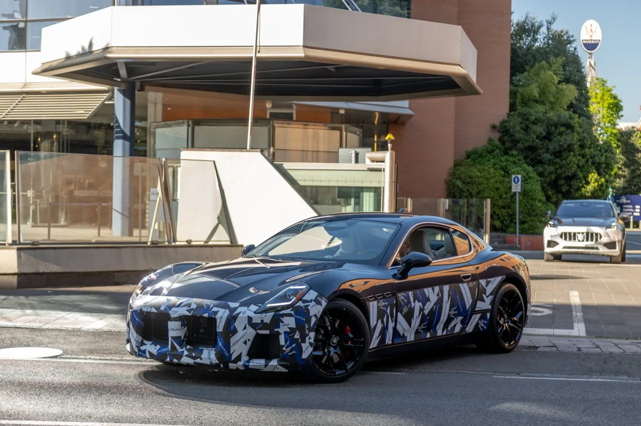 2026-maserati-granturismo-prototyp-2