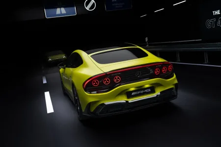 2026-mercedes-amg-gt-ctyrdverove-kupe-nova-generace-4