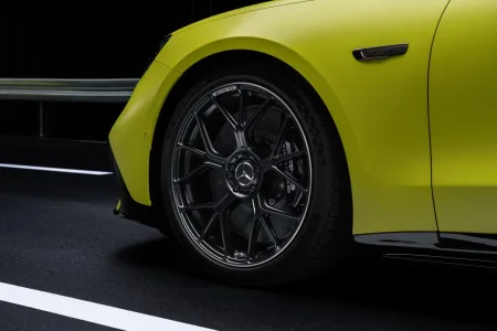 2026-mercedes-amg-gt-ctyrdverove-kupe-nova-generace-6
