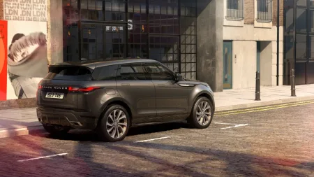 2026-range-rover-evoque-hoxton-edition-3