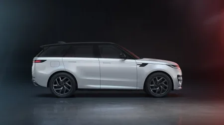 2026-range-rover-sport-battersea-edition-3