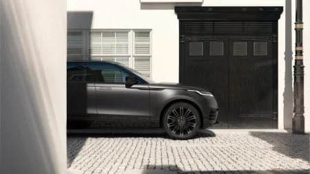 2026-range-rover-velar-belgravia-edition-6