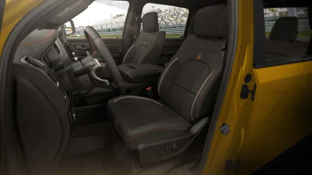 2026-ram-rumble-bee-srt-pick-up-16