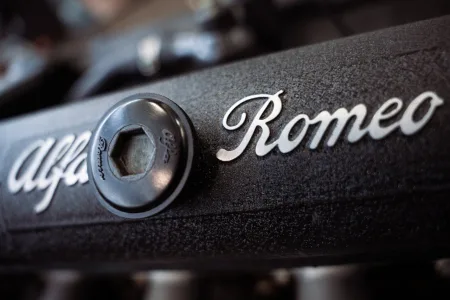 alfa-romeo-classiche-majitele-historickych-vozu-mohou-nove-vyuzit-sluzby-primo-v-muzeu-v-arese-5