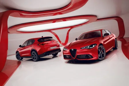 alfa_romeo_giulia_packperformance-a-alfa_romeo_stelvio_packperformance-1