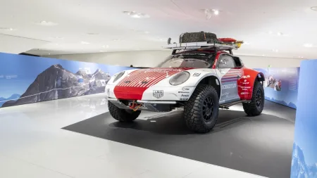 porsche-911-expedice-ojos-del-salado-vystava-porsche-museum-4