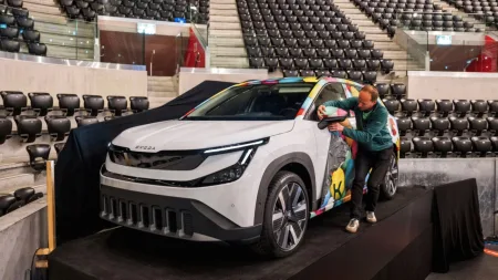 skoda-epiq-odmaskovani-prototypu-2026-zurich-4