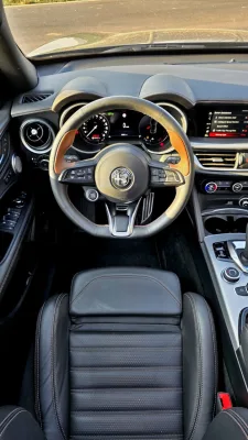 test-2025-alfa-romeo-stelvio-intensa-22-jtdm-20
