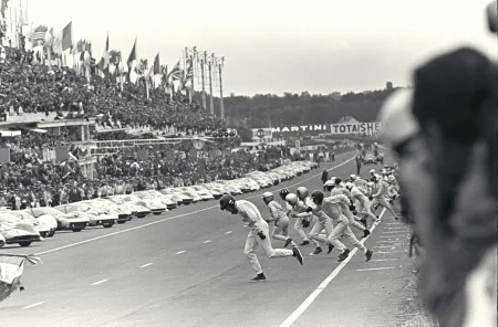 1966-ford-le-mans-2