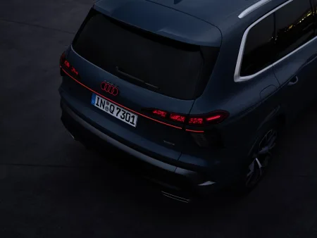 2026-audi-q7-nova-generace-30