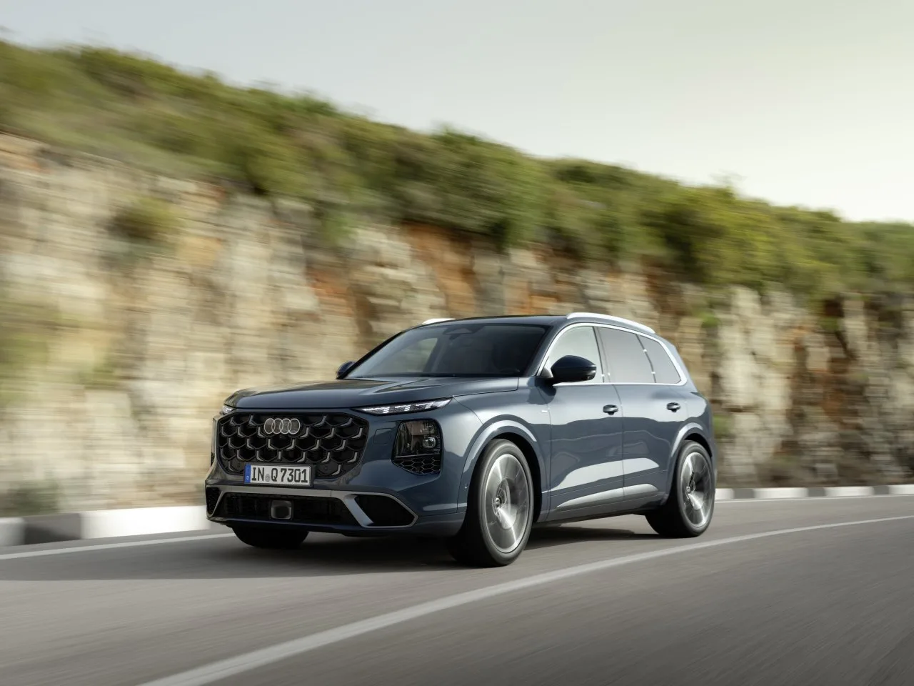 2026-audi-q7-nova-generace-9