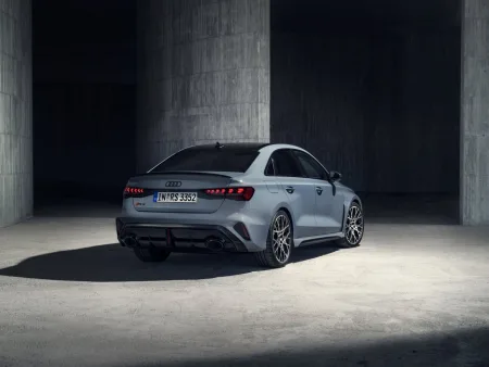 2026-audi-rs3-limuzina-facelift-2