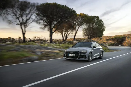 2026-audi-rs3-limuzina-facelift-3