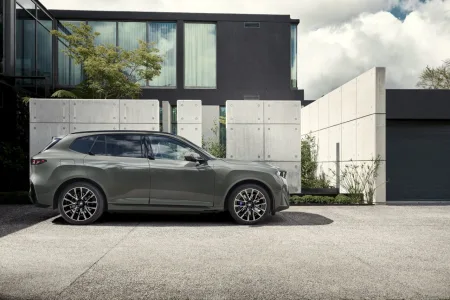 2026-bmw-ix5-60-xdrive-10