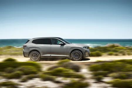 2026-bmw-ix5-60-xdrive-23