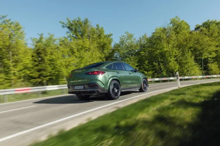 2026-mercedes-amg-gle-63-s-21