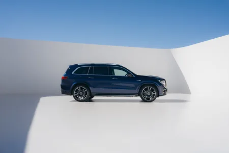 2026-mercedes-amg-gls-63-s-8