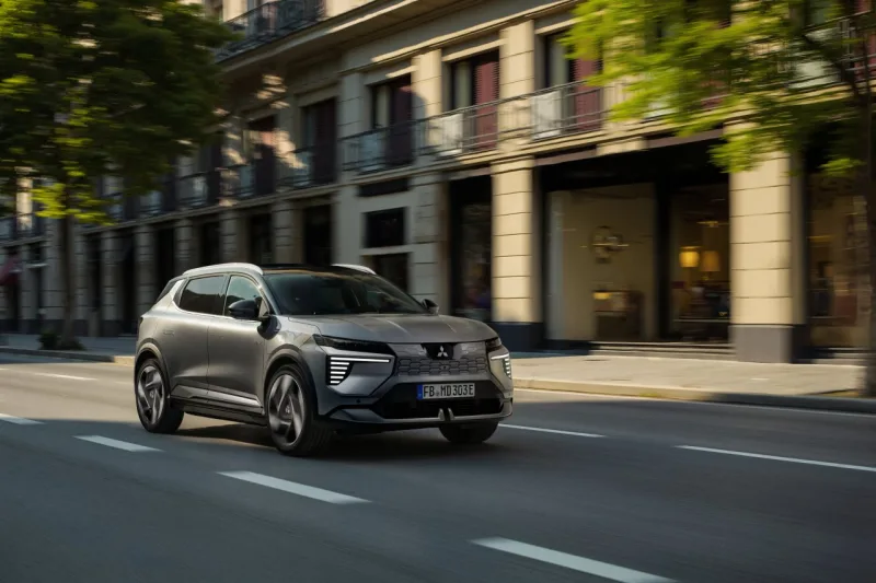 2026-mitsubishi-eclipse-cross-bev-01