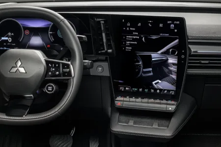 2026-mitsubishi-eclipse-cross-bev-12