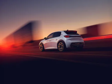 2026-peugeot-e-208-gti-elektromobil-2