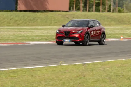 alfa-romeo-driving-academy-powered-by-scuderia-de-adamich-15