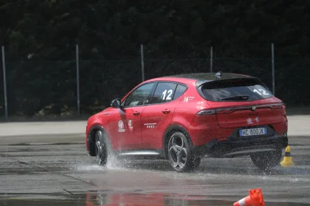 alfa-romeo-driving-academy-powered-by-scuderia-de-adamich-19