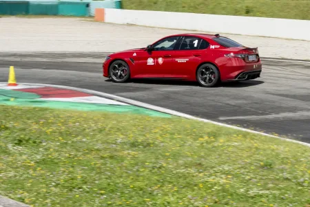alfa-romeo-driving-academy-powered-by-scuderia-de-adamich-8