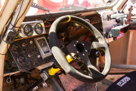 duckar-citroen-2cv-rally-dakar-2027-barbora-holicka-lucie-engova-4