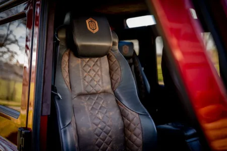 helderburg-rocco-land-rover-defender-restomod-10