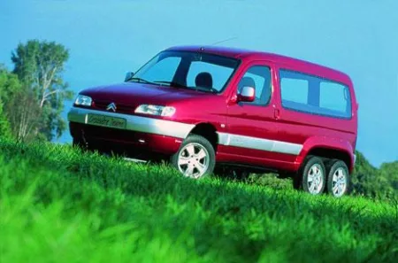 sbarro-citroen-berlingo-croisiere-jeune-koncept-2000
