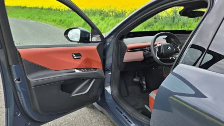 test-bmw-ix3-50-xdrive-2026-15