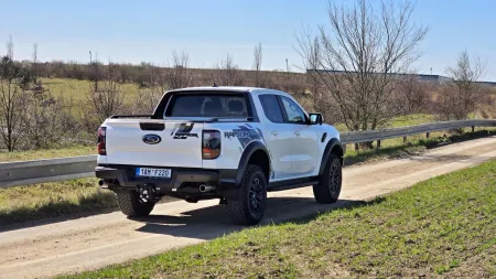 test-2026-ford-ranger-raptor-3-0-ecoboost-v6-twin-turbo-e-4wd-8