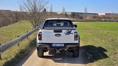 test-2026-ford-ranger-raptor-3-0-ecoboost-v6-twin-turbo-e-4wd-9