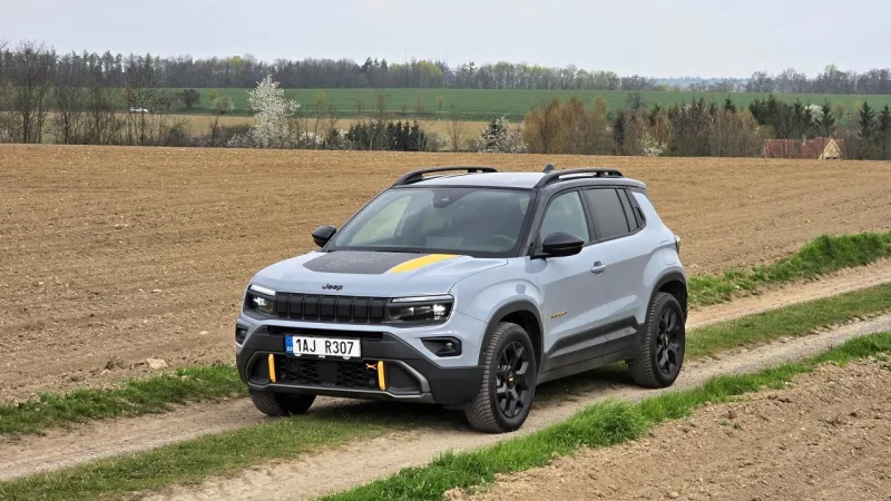 test-2026-jeep-avenger-4xe-north-face-2
