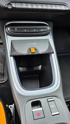 test-2026-jeep-avenger-4xe-north-face-32
