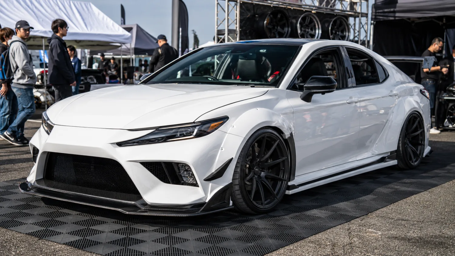 toyota_gr_camry-koncept-ai