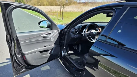 test-alfa-romeo-intensa-giulia-jtdm-q4-2026-12