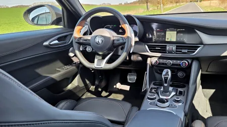 test-alfa-romeo-intensa-giulia-jtdm-q4-2026-16