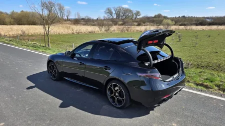 test-alfa-romeo-intensa-giulia-jtdm-q4-2026-29
