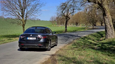 test-alfa-romeo-intensa-giulia-jtdm-q4-2026-35