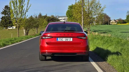 test-2026-skoda-superb-sportline-20-tdi-4x4-dsg-5