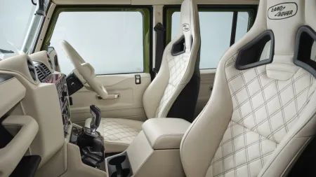 2026-classic-defender-v8-double-cab-8