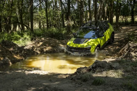 2026-jeep-avenger-4xe-facelift-prvni-jizda-16
