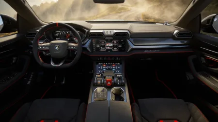2026-lamborghini-urus-se-performante-facelift-25