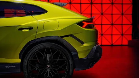 2026-lamborghini-urus-se-performante-facelift-7