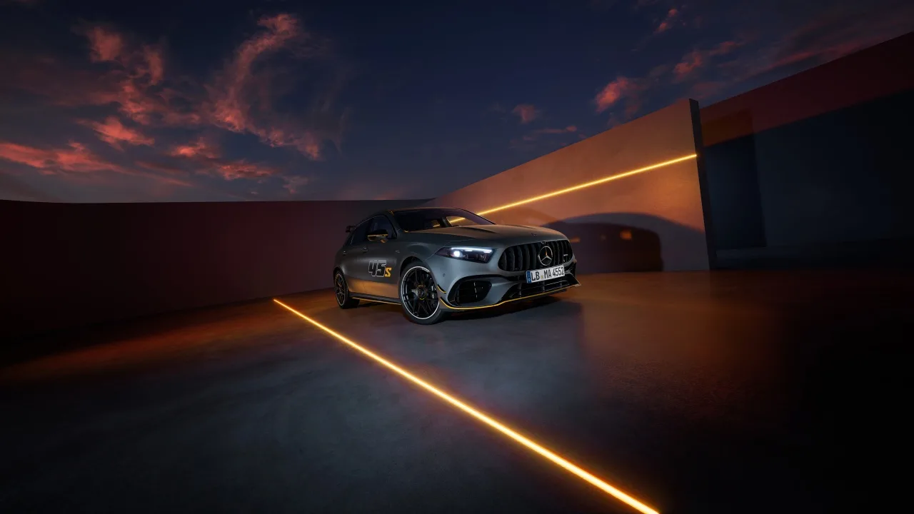 2026-mercedes-amg-a-45-s-4matic-final-edition-1