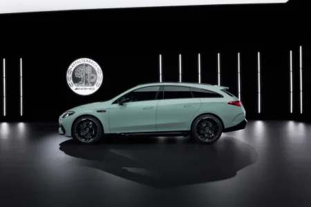 2026-mercedes-amg-cla-45-4matic-elektromobil-12