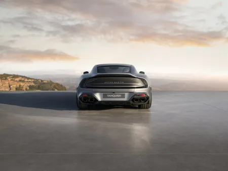 aston-martin-vanquish-25-limitovana-edice-05